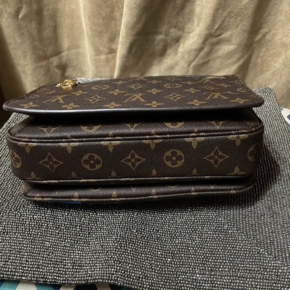 Pochette Métis Louis Vuitton Bag - Picture 6 of 10